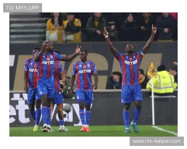 狼队0-2不敌水晶宫，开局12轮不胜深陷降级区